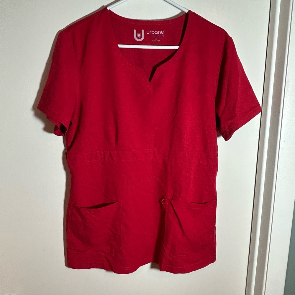 Urbane Ultimate red short sleeve scrub top large‎